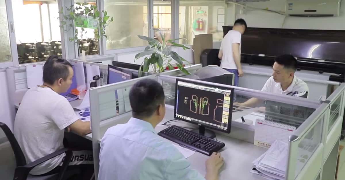 ¿Cuánto tiempo se tarda en desarrollar una muestra de chaquepersonalizada en China?